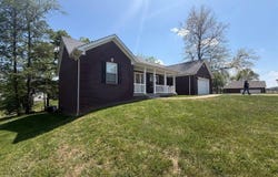 154 River Cliff Boulevard, Brandenburg, KY 40108
