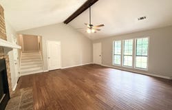 338 Pinewood Drive, Columbus, MS 39702
