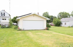 122 S Cedar Street, Toluca, IL 61369