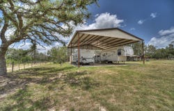 620 Fm 1120, Leakey, TX 78873