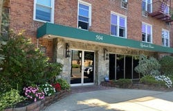 504 Merrick, Lynbrook, NY 11563