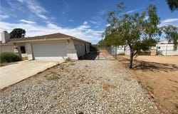 22764 Powhatan Road, Apple Valley, CA 92308