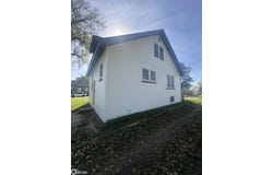 204 Carson, Iowa Falls, IA 50126