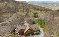 140 Spruce Hollow Road, Beech Mountain, NC 28604