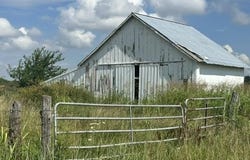Talley Bend Road, Moundville, MO 64771