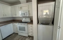 925 301 Blvd E, Bradenton, FL 34203