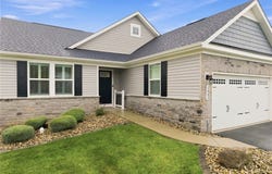 1042 Gombach Rd, Claridge, PA 15623