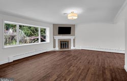 7 MALAGA Drive, EWING, NJ 08628