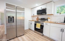 7808 Staley Rd, Corryton, TN 37721