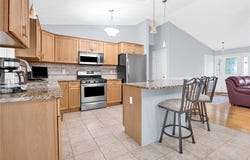 85 Spooner Street, Warwick, RI 02886