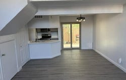 4240 N LONGVIEW Avenue, Phoenix, AZ 85014