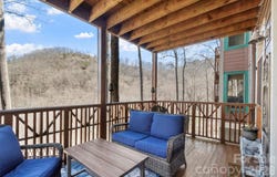 61 Creekside Way, Burnsville, NC 28714