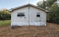 7426 State Hwy, De Berry, TX 75633
