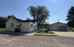 311 W 7th, Yankton, SD 57078