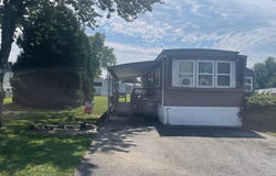 114 STARVIEW Boulevard, MOUNT WOLF, PA 17347