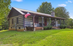 9883 Benson Pike, Bagdad, KY 40003
