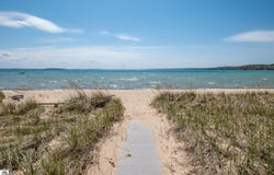 3784 S Lee Point Road, Suttons Bay, MI 49682