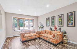 10 Saddle Hill Road, Coram, NY 11727