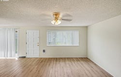 777 BOONE Rd, Salem, OR 97306