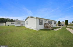 638 FOX POINTE Drive, DOVER, DE 19904