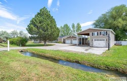 853 E 900 N, Shelley, ID 83274