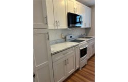 Cedarhurst, NY 11516