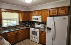 1103 Willow, Olney, IL 62450