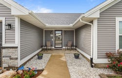 307 Horseshoe Drive, Philo, IL 61864