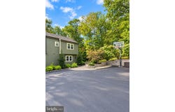 203 FAIRWAY Circle, CROSS JUNCTION, VA 22625