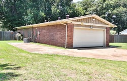 908 CLEMENT ROAD, West Memphis, AR 72301