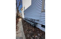 26 S STATE Street, DOVER, DE 19901