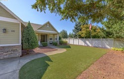60 W TAYLOR St, Carlton, OR 97111
