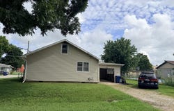 104 Mitchell Street, Greenfield, MO 65661