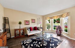 16 E EVANS WAY, ASTON, PA 19014