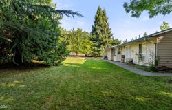 355 Cheslock Road, Grants Pass, OR 97527