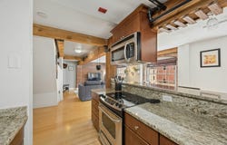 240 Jackson St, Lowell, MA 01852