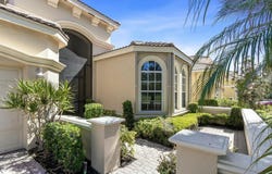 8709 VIA GRANDE E, Wellington, FL 33411