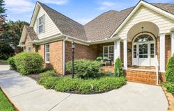817 Indian Trail Run, Inman, SC 29349