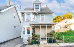 3 Tyndall Ave, Phillipsburg Town, NJ 08865-2328