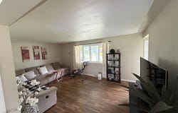 211 Leland Place, Lansing, MI 48917