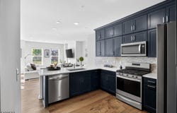 3 Sadie Cir, Union Twp., NJ 07083-2490