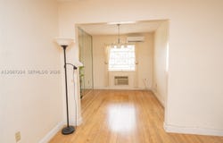 637 SW 11th St, Miami, FL 33129