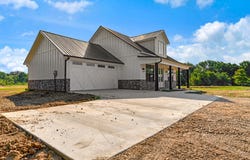 520 PR 14901, Paris, TX 75460