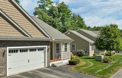 7 Benning St, Amherst, NH 03031