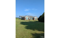62539 Presley Rd, Atmore, AL 36502