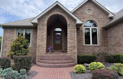 10642 County Road 8070, West Plains, MO 65775