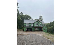 4 Randall Drive, Oxford, CT 06478