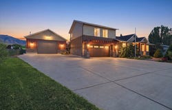 8360 S 400 W, Paradise, UT 84328