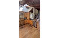 86635 PINE GROVE Rd, Eugene, OR 97402