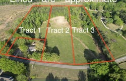 1910 Co Rd 139, Florence, AL 35633